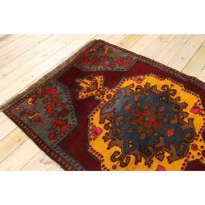 Tapis vintage 4x6,4 pieds, tapis rayé rouge et jaune en laine - Product Image 4