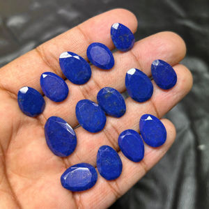 Cristal azul facetado cabujón de piedras preciosas sueltas de lapislázuli natural pulido en varios tamaños y formas para la fabricación de joyas - Product Image 1