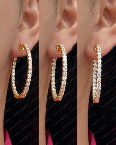 Boucles d'oreilles en diamant moissanite classique certifiées IGI 925, 1,39 ct, 27 pierres, or blanc, mariage, fiançailles, anniversaire, cadeau de fête - Product Image 2