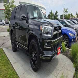 Toyota 4 Runner d'occasion Automatique assez utilisée Meilleur prix Frais et propre Conduite à gauche et à droite Pas d'accident dans le passé - Product Image 3