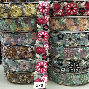 Tela de encaje bordado nupcial para hacer vestidos de novia Encaje bordado de estilo africano con piedras Colección de ropa de fiesta - Product Image 3