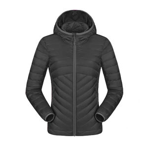 เสื้อแจ็คเก็ตพัฟเฟอร์ผู้หญิง โลโก้สั่งทำ น้ำหนักเบา กันน้ำ ระบายอากาศได้ดี เป็นมิตรกับสิ่งแวดล้อม บุใยโพลีเอสเตอร์ อุ่นสบาย มีฮู้ด ทรงโอเวอร์ไซส์ - Product Image 2