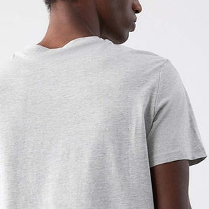 เสื้อยืดคอกลมแขนสั้นผ้าฝ้าย 100% สำหรับผู้ชาย พิมพ์โลโก้ตามสั่งสำหรับร้านค้าปลีก - Product Image 5