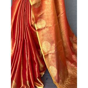 Sari de Seda Tejida Naranja Fascinante con Blusa para Bodas - Product Image 2