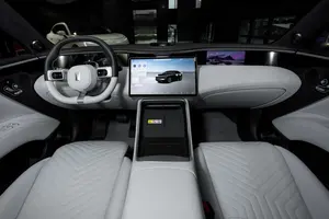 Avaetrr 11 2025 – Voiture Électrique Lithium avec Cuir Foncé, Toit Panoramique, Recharge Rapide 116 kWh, Pneus R18, Climatisation – Prête à l'Expédition - Product Image 3