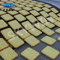 Ligne de production entièrement automatique de biscuits, bonbons, dattes fourrées, snacks, beignets et biscuits à la crème