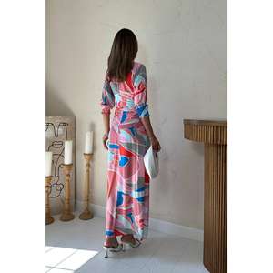 Vestido al por mayor con estampado fucsia y abertura, cintura natural, transpirable para ocasiones informales - Product Image 1