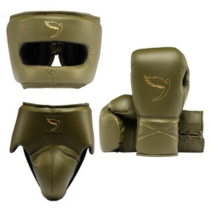 Set de Boxeo de Alta Calidad para Sparring, Protector de Cabeza y Cadera, Color Verde Personalizado, Cuero Genuino, Correa de Muñeca Ajustable, Impermeable - Product Image 6