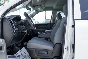 Camioneta R A Mn- Pickup 1500 Classic 4x4 Tradesman 2019 - Product Image 2