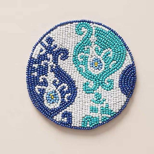 Sous-verres brodés à la main avec des perles, design pour la cuisine de style campagnard, la maison, l'hôtel, la table pour les mariages, les fêtes - Product Image 6