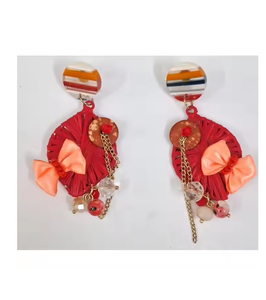 Boucles d'oreilles pendantes bohèmes multicolores faites à la main avec des perles, chaîne en tissu et pompons, bijoux tendance pour femmes - Product Image 1