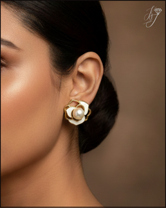 Pendientes de Perlas de Agua Dulce Naturales con Baño de Oro y Perlas de Concha para Mujer, inocencia, belleza, sinceridad y nuevos comienzos - Product Image 1