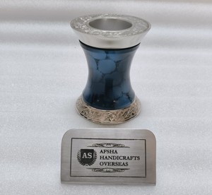 Urne funéraire américaine en laiton/aluminium bleu pour cendres d'animaux de compagnie, style T-light - Product Image 1