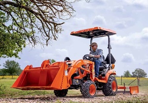 Pour Kubota BX2380 60hp tracteur sur chenilles pour fermes tracteur à roues d'occasion avec composants essentiels moteur moteur pompe à engrenages boîte de vitesses - Product Image 5