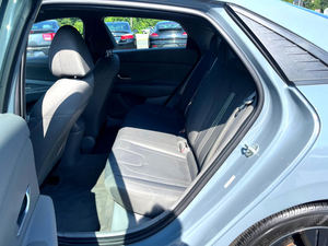 2023 H-y-u-n-d-a-i E-l-a-n-t-r-a SEL FWD bajo kilometraje y precio asequible en stock Listo para envío - Product Image 6