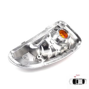 Luz Intermitente de Espejo Lateral Derecha Naranja Compatible con Renault Master MK3 OEM 261603141R - Product Image 2