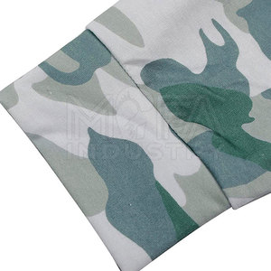 Sudadera con capucha corta transpirable deportiva para mujer, ropa de invierno cómoda para todos los días con impresión de logotipo frontal personalizado, ropa de calle antiarrugas - Product Image 5