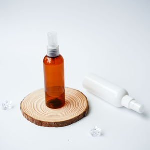 Bouteille en plastique PET de haute qualité 100ml avec distributeurs Mini kit de voyage cosmétique polyvalent Parfum Brume corporelle NBT Échantillon à la demande - Product Image 1