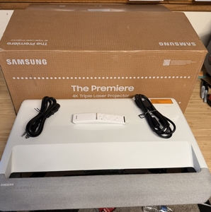 โปรเจคเตอร์130นิ้ว (2160P) (SP-LSP9TFAXZA) - Product Image 1