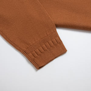 เสื้อสเวตเตอร์แขนยาวสไตล์ลำลองสำหรับผู้ชาย Aristino ผลิตด้วยเครื่องจักร ผสมอะคริลิก 55% และผ้าฝ้าย 45% รุ่น AWOU01BZ ผสมขนสัตว์อย่างดี สวมใส่สบาย มีโลโก้ - Product Image 5