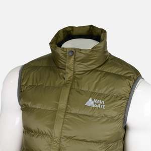 Navigate-Veste en duvet vert feuillu - Product Image 1