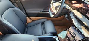 Lucid Air Touring 2023, quatre moteurs, transmission intégrale, autonomie de 384 miles, toit en verre, éclairage gauche, R19 Cosmos Silver, boîte de vitesses automatique - Product Image 5