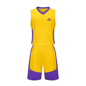 Cómodo uniforme de baloncesto ligero bajo MOQ uniforme de baloncesto de tamaño personalizado para hombres - Product Image 1