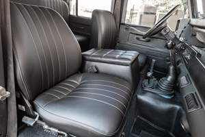 LAND ROVER DEFENDER 110 USADO DE 1993, VOLANTE A LA IZQUIERDA/DERECHA - Product Image 5