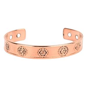 Nouveauté : Bracelet en cuivre martelé fait main, personnalisé, fabriqué en Inde, très demandé, luxueux, artisanat du cuivre. - Product Image 4