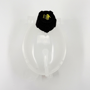 217104354R 217107259R 217100158R Réservoir d'expansion de liquide de refroidissement avec bouchon pour Renault Clio Captur Dacia Duster Sandero - Product Image 1
