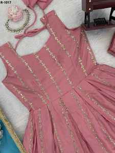 Vestidos Anarkali de Seda Chinon con Hilo y Lentejuelas para Bodas Indias, Disponibles en Tallas Grandes para Bodas y Festivales - Product Image 6