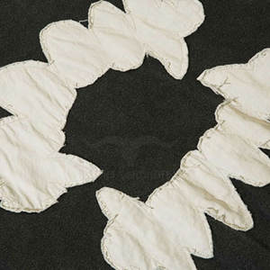 Nueva Sudadera con Capucha Ajustada y Estampado en Relieve, Diseño Personalizado OEM, Secado Rápido, Transpirable, Estilo Urbano para Invierno, Tinte Liso - Product Image 3