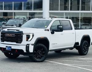 GMC Sierra 2500HD AT4 Crew Cab 4WD 2024 Blanc Éclatant Diesel Euro IV d'occasion avec Toit Ouvrant, Démarrage à Distance, Sièges en Cuir, Pack Techno - Product Image 1