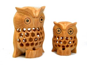 Statue de hibou en bois naturel d'Asie, zen, faite à la main, sculptée avec soin, figurine décorative, marque de félicitations - Product Image 2
