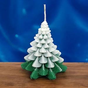Vela Navideña de Lujo Hecha a Mano con Diseño de Árbol de Navidad Nevado, Decoración Festiva para el Hogar, Vela Perfumada, Set de Regalo de Navidad y Año Nuevo - Product Image 6