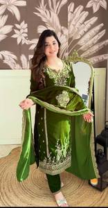 เสื้อผ้าอินเดียและปากีสถาน ซัลวาร์ คามีซ - Product Image 6