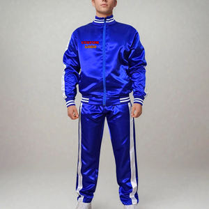 Chándal para hombre de nailon 100% hecho a medida con tiras laterales logotipo personalizado peso pesado cómodo streetwear transpirable conjunto de 2 piezas - Product Image 6