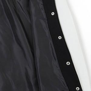 Chaquetas Varsity de Béisbol para Hombre, Personalizadas, de Alta Calidad, con Mangas de Cuero, Chenille, Venta al Por Mayor, Fabricante OEM 2025 - Product Image 4