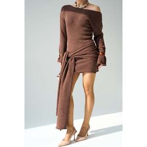 Abito in maglia color <span class=keywords><strong>cannella</strong></span> scuro con collo a scialle - Product Image 4