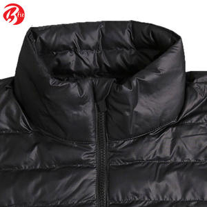 Doudounes noires personnalisables pour hommes Matériau en duvet de la plus haute qualité Taille 3XL pour l'hiver Vêtements de plein air - Product Image 4