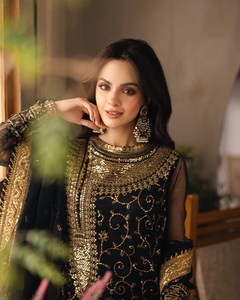 Nice Designer Ethnic Pakistanais Femmes Costumes par AJM Trade House 1015 - Product Image 1