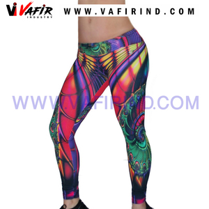 Leggings de gymnastique de qualité supérieure de Alpha C Apparel Design unique de style bosse vente chaude au Pakistan avec tissu tricoté à logo de taille - Product Image 2