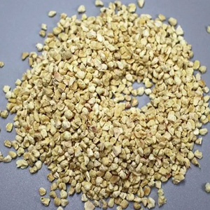 Gruau de maïs de qualité supérieure - Aliments pour animaux de qualité industrielle, durée de conservation de 2 ans - Product Image 1