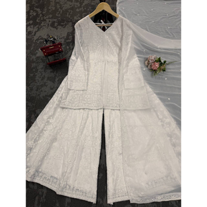 Listo para usar Trabajo de bordado indio tradicional Salwar Kameez con trabajo elegante y Dupatta con Pent - Product Image 1