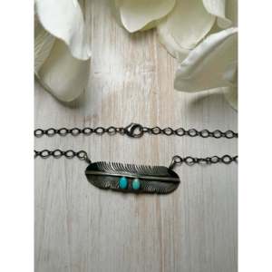 Collier en turquoise de Kingman et argent sterling, fabriqué par des artisans Navajo, bijou culturel de collection, pièce unique - Product Image 2