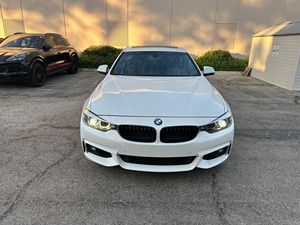 บีเอ็มดับเบิลยู 440i ปี 2018 รถเก๋ง เกียร์อัตโนมัติ ระบบขับเคลื่อนสี่ล้อ พวงมาลัยซ้าย ชุดแต่ง M Sport หุ้มหนังสีแดงคอรัล หลังคาซันรูฟแบบพาโนรามา ไฟ R21 - Product Image 2