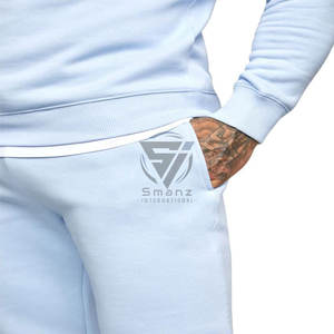 Pantalons de jogging de sport de fitness personnalisés OEM avec bandes latérales et fermetures éclair pour homme - Product Image 4