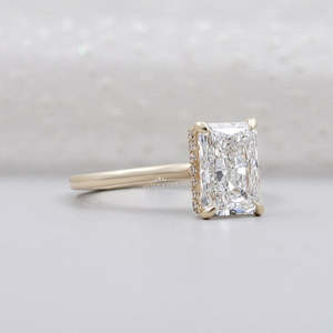Anillo de Compromiso con Diamante Cultivado en Laboratorio de 2.0 Ct, Corte Radiante, Certificado por IGI, Oro Amarillo Sólido de 14K, Chapado en Rodio, Halo Oculto, Ligero - Product Image 2
