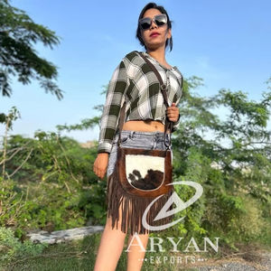 กระเป๋าสะพายพาดลำตัวหนังแท้สำหรับผู้หญิงหนังแท้ขนแกะสไตล์โบโฮใหม่ - Product Image 1