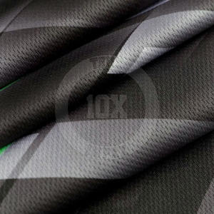 Vêtements de sport de fabrication professionnelle uniforme de football pratique porter un nouveau style uniforme de football en stock - Product Image 2